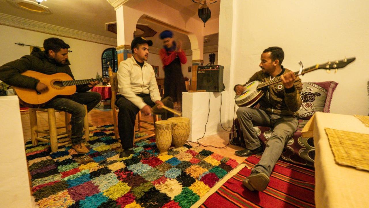 Riad Kasbah Des Roches Akhendachou n'Ait Ouffi Kültér fotó