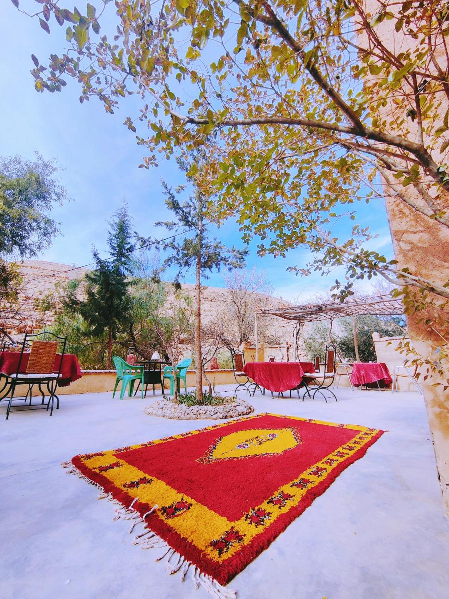 Riad Kasbah Des Roches Akhendachou n'Ait Ouffi Kültér fotó